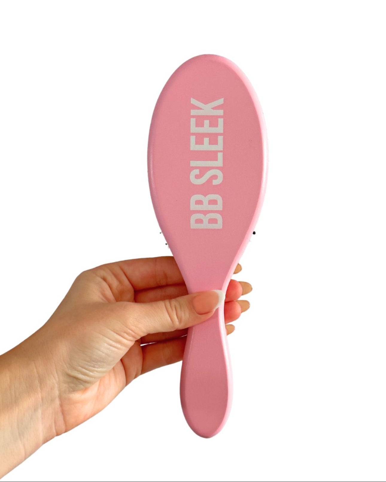 The Sleek Brush